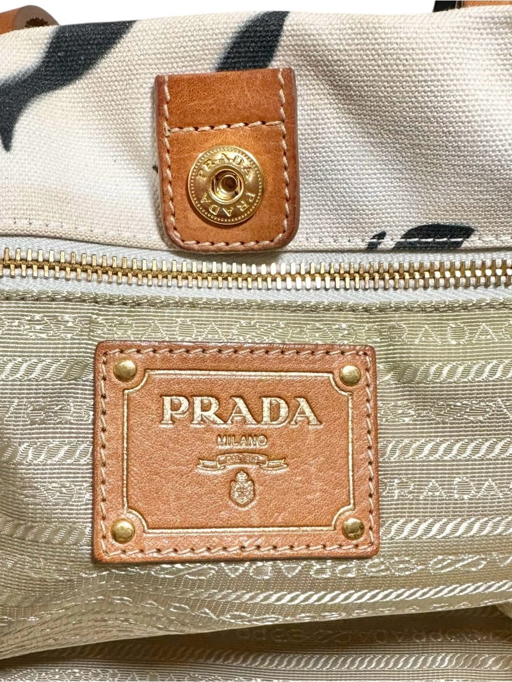 Prada White & Black Mermaid Stampata Canapa & Leather Bow Stampada Bag - Picture 9 of 15